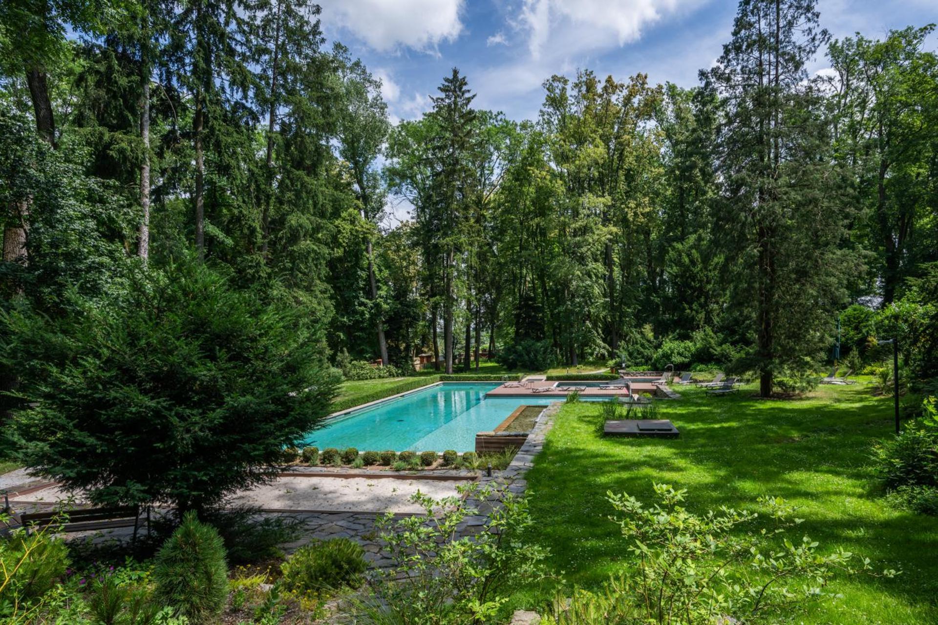 Zámek Ratměřice - Hotel&Resort Exterior foto